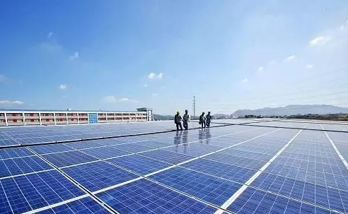 光伏发电系统将太阳能转化为电能